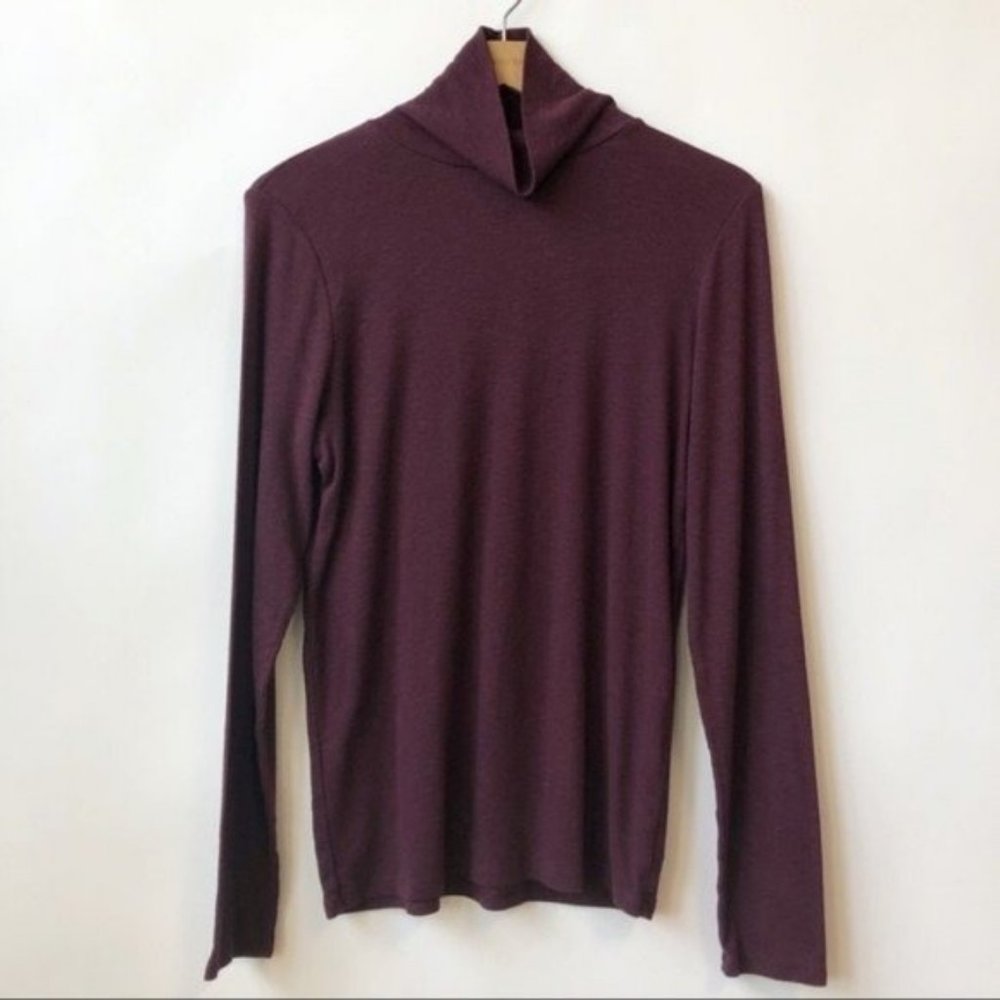 Aerie Real Soft Burgundy Knit Turtleneck Top Large